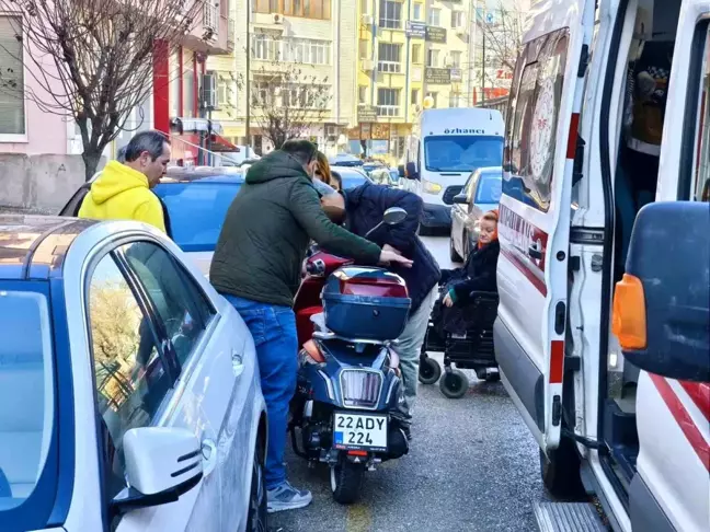 Edirne nin Kean ilesinde Motosiklet Kazas